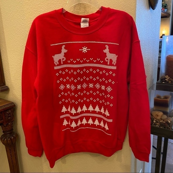 Gildan CHRISTMAS Red Graphic Sweatshirt Size Large-Unisex - Picture 1 of 7